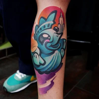 Traveling Tattoo Artist tattoo 044