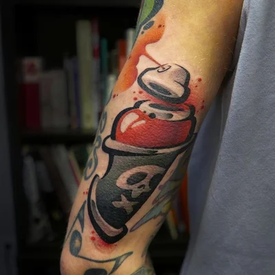 Traveling Tattoo Artist tattoo 047