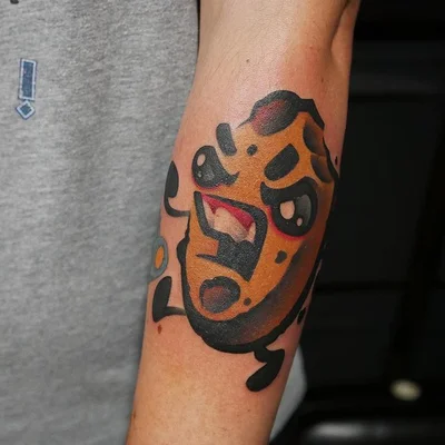 Traveling Tattoo Artist tattoo 048