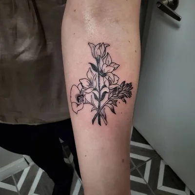 Christina Villagomez tattoo 013