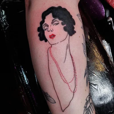 Christina Villagomez tattoo 038