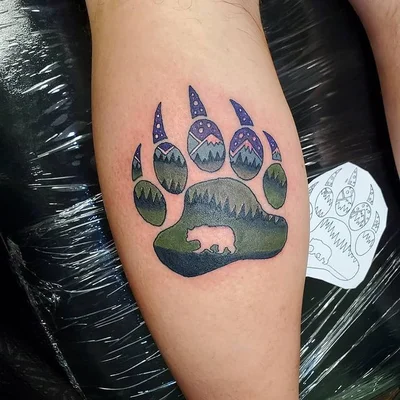 Christina Villagomez tattoo 045