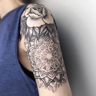 Stasya Chu tattoo 014