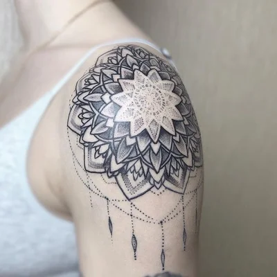 Stasya Chu tattoo 046