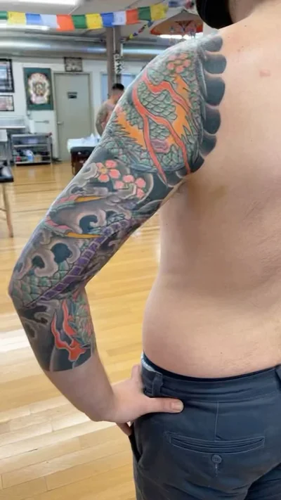 Lili Renée tattoo 009