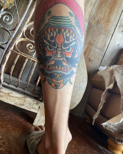 Lili Renée tattoo 025