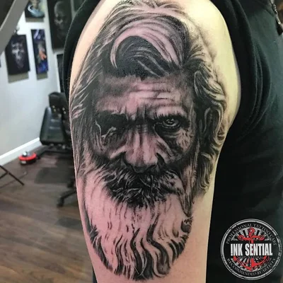 @gibsini tattoo 020