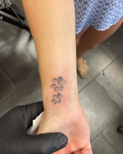 Brady tattoo 033