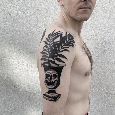 Tom tattoo 019