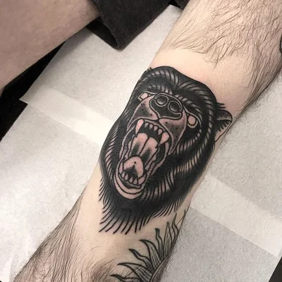 Tom tattoo 022