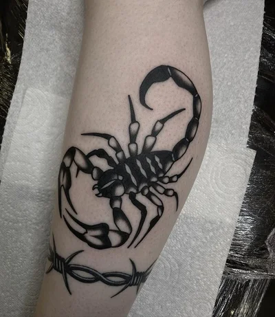 Tom tattoo 032