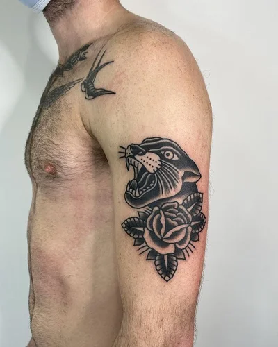 Tom tattoo 035