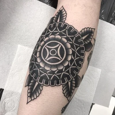 Tom tattoo 037