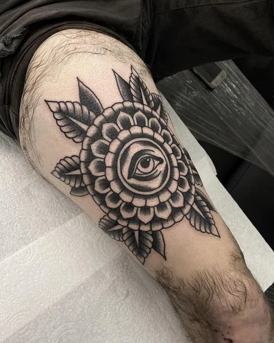 Tom tattoo 049