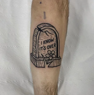 Tom tattoo 050