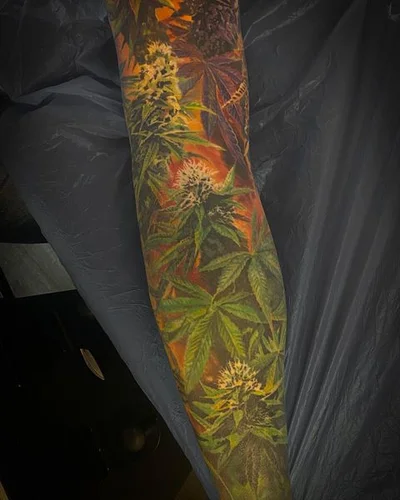 Stefan, the owner of ArtOfEternity tattoo 016