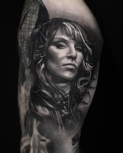 Stefan Müller tattoo 032