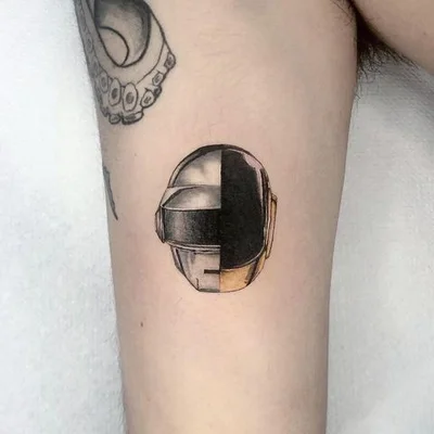 Stefania Camelia tattoo 009