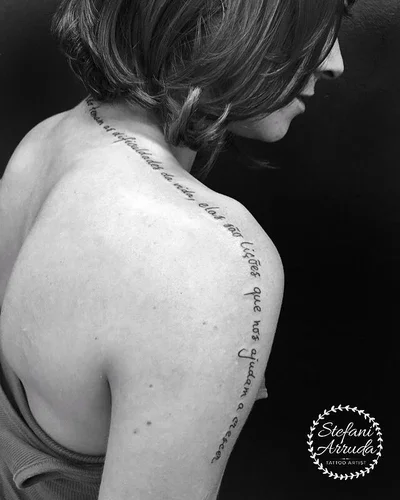 Stefani Arruda tattoo 013