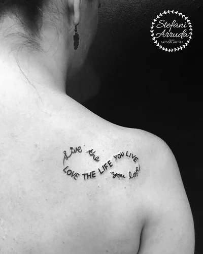 Stefani Arruda tattoo 023