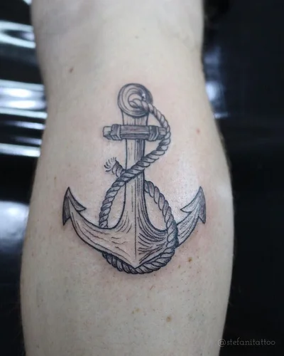 Stefani Arruda tattoo 050