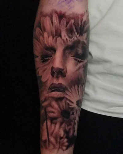 Stefan Marcu tattoo 008