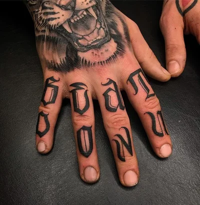 Stefano Cacciatore tattoo 044