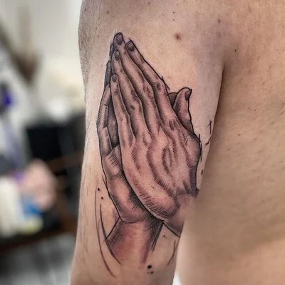 Steffi Fischer tattoo 007