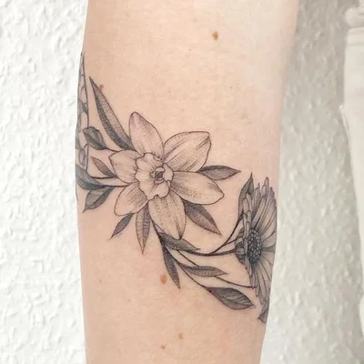 Steffi Fischer tattoo 012