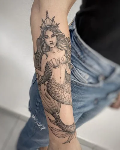 Steffi Fischer tattoo 013