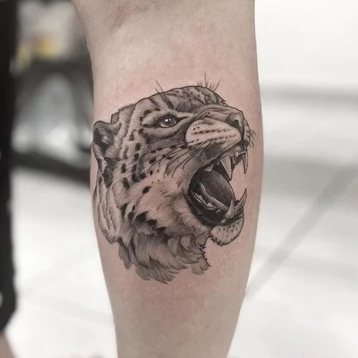 Steffi Fischer tattoo 023