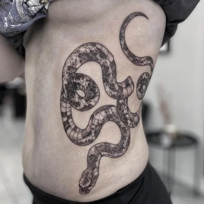 Steffi Fischer tattoo 026