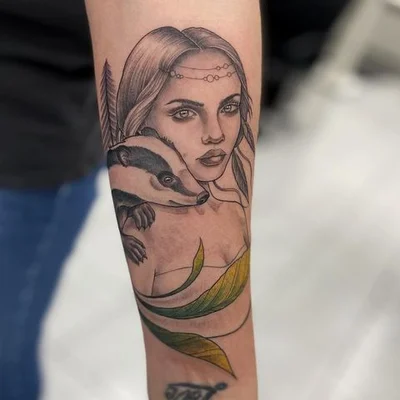 Steffi Fischer tattoo 032