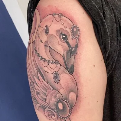 Steffi Fischer tattoo 034