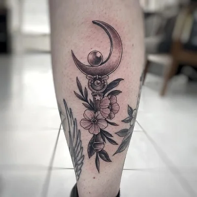 Steffi Fischer tattoo 037