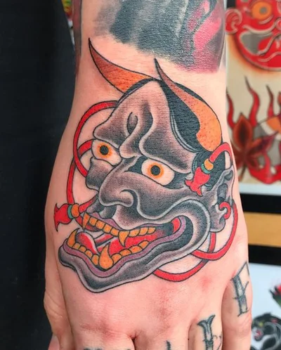 Stef Neale tattoo 035