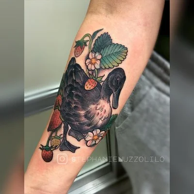 Stephanie Nuzzolilo tattoo 028