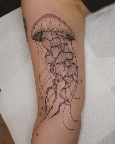 Steph Black tattoo 010