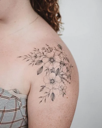 Steph Black tattoo 019