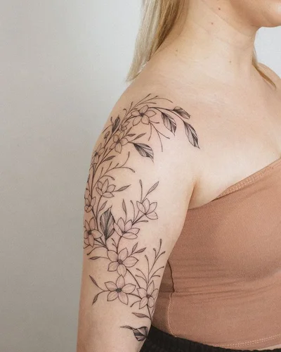 Steph Black tattoo 034