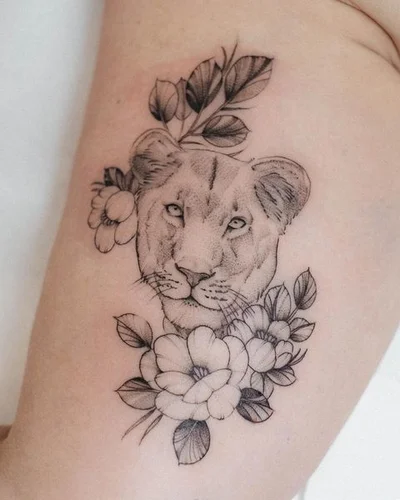 Steph Black tattoo 044