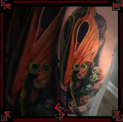 Stephen Taylor tattoo 033