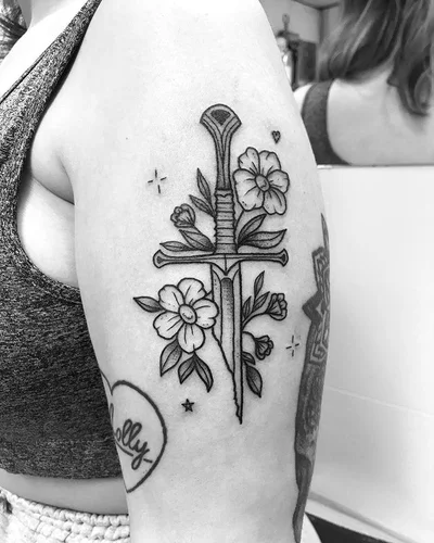 Stephanie Owens tattoo 020