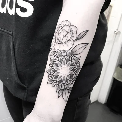 Stephanie Owens tattoo 026