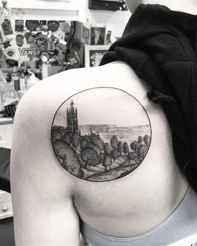 Stephanie Owens tattoo 041