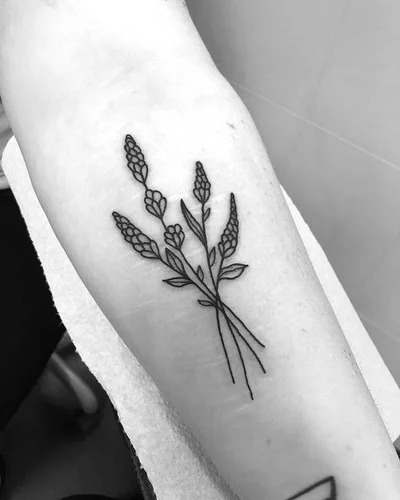 Stephanie Owens tattoo 045