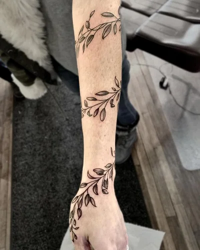 Steven Bossler tattoo 009