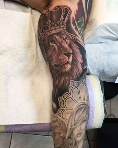 Steve Rowes tattoo 015