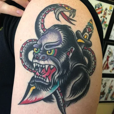 Steve Von Riepen tattoo 007