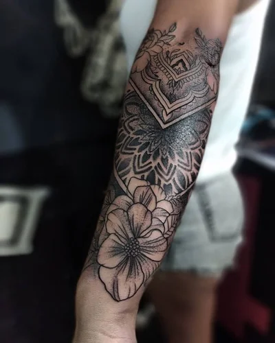 Damian Loria tattoo 024